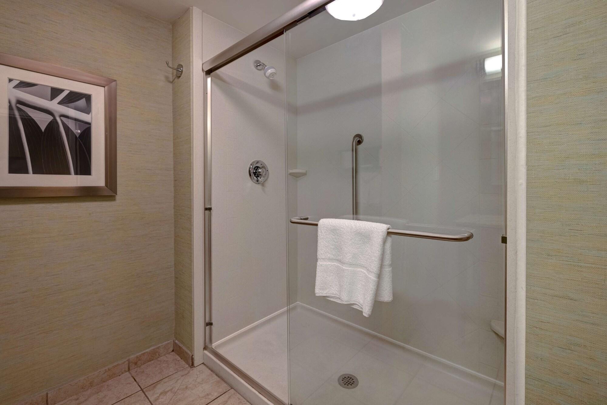 Hampton Inn & Suites Pensacola/Галф-Бриз Экстерьер фото